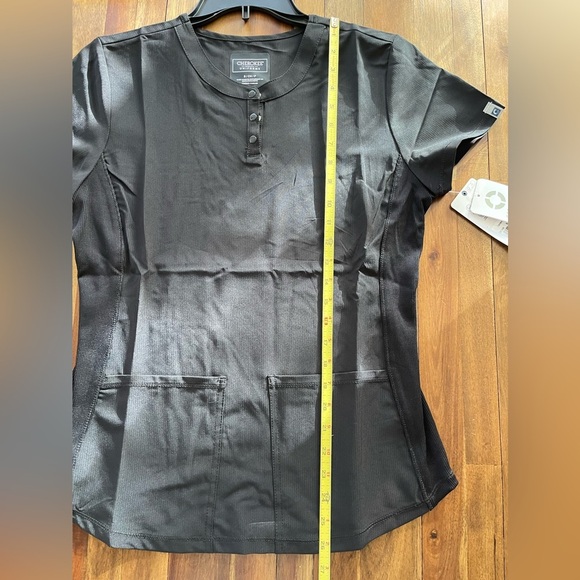 Cherokee contemporary scrub top 3 button black small - Picture 4 of 9